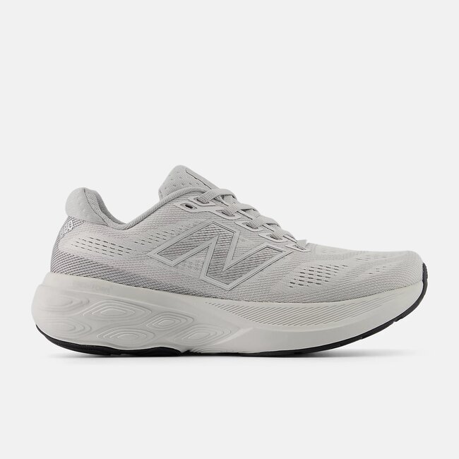 New Balance Women's 880v15