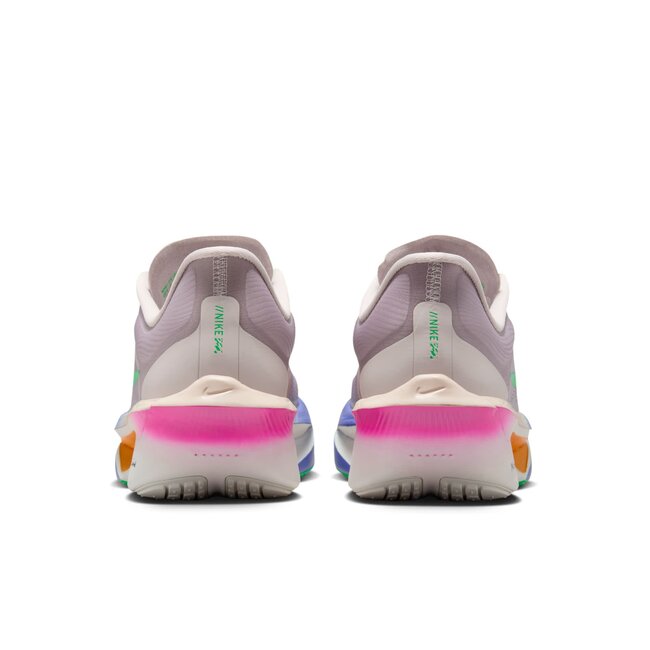 Nike Women's Zoom Fly 6