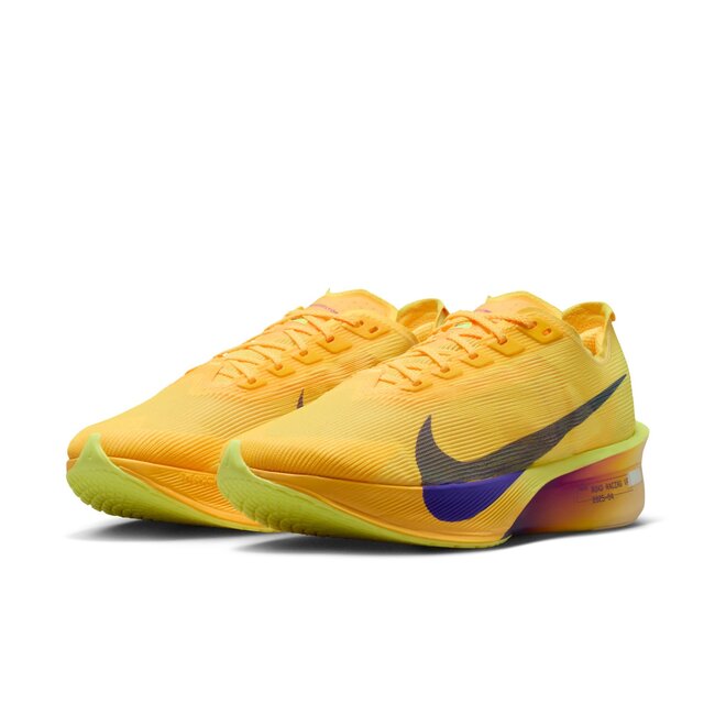 Nike Women's ZoomX Vaporfly Next% 4