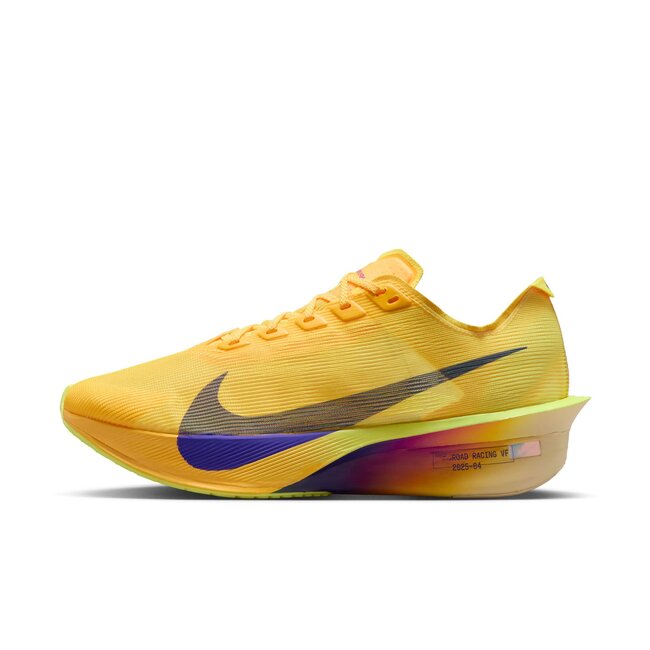 Nike Women's ZoomX Vaporfly Next% 4