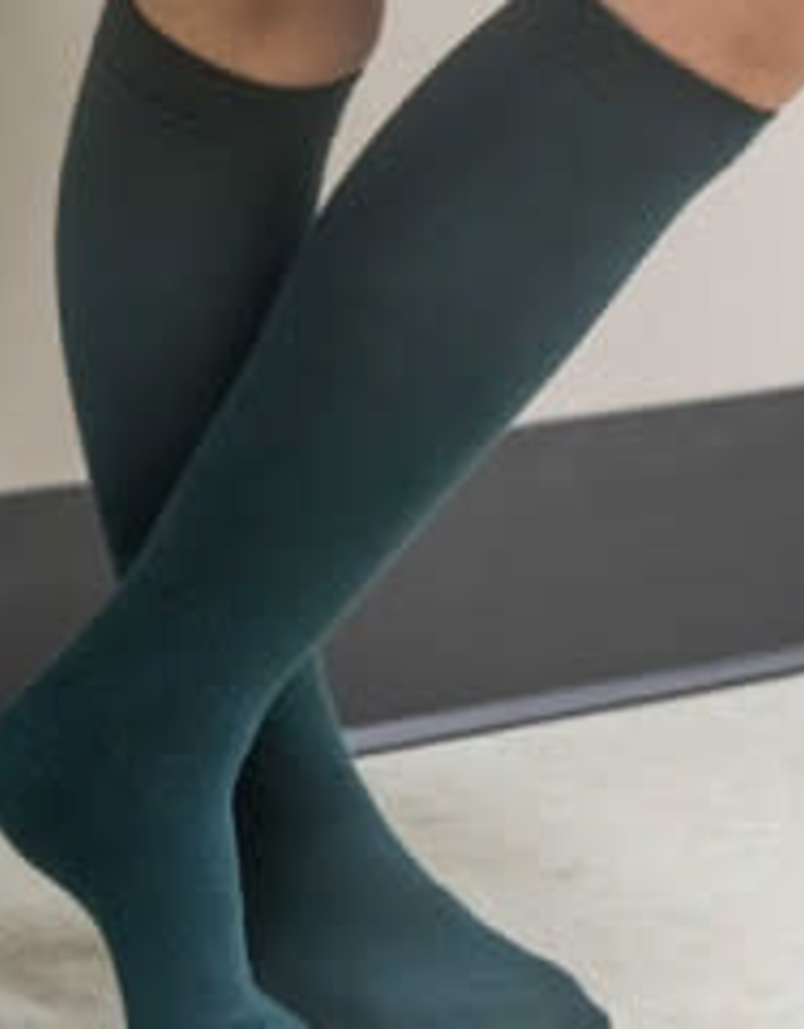 Green Knee Socks Adult - 3 in a pack