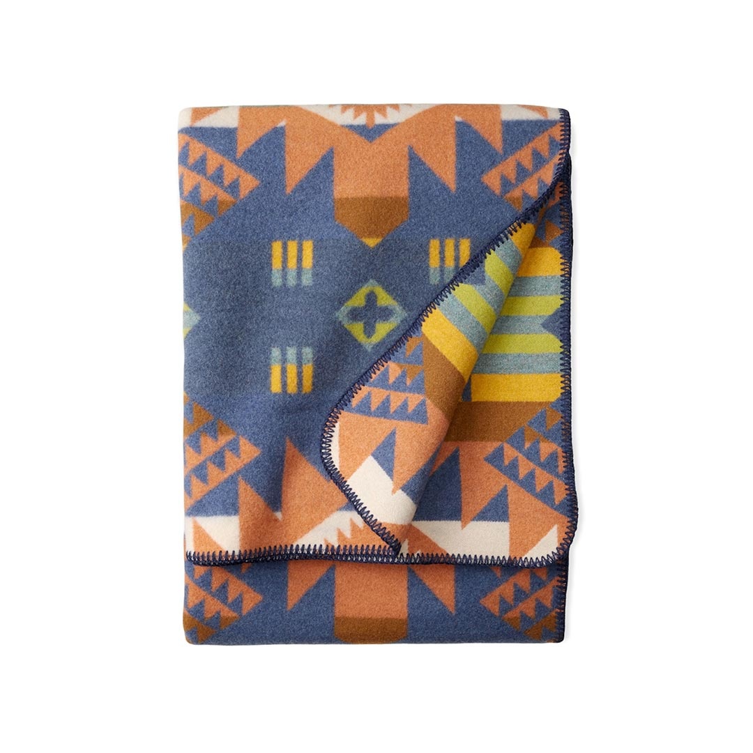 Pendleton Craftsman Collection Twin Robe Journey West Bright Head West