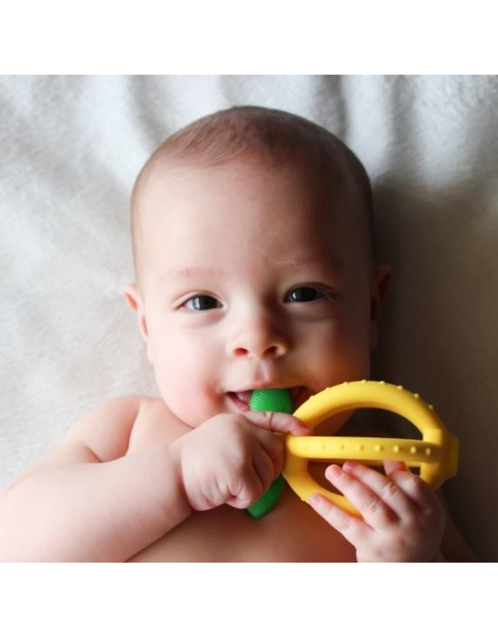 itzy ritzy lemon teether