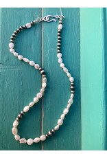 Annette Colby - Jeweler White Keshi Pearl and Navaho Pearls Necklace 21inch