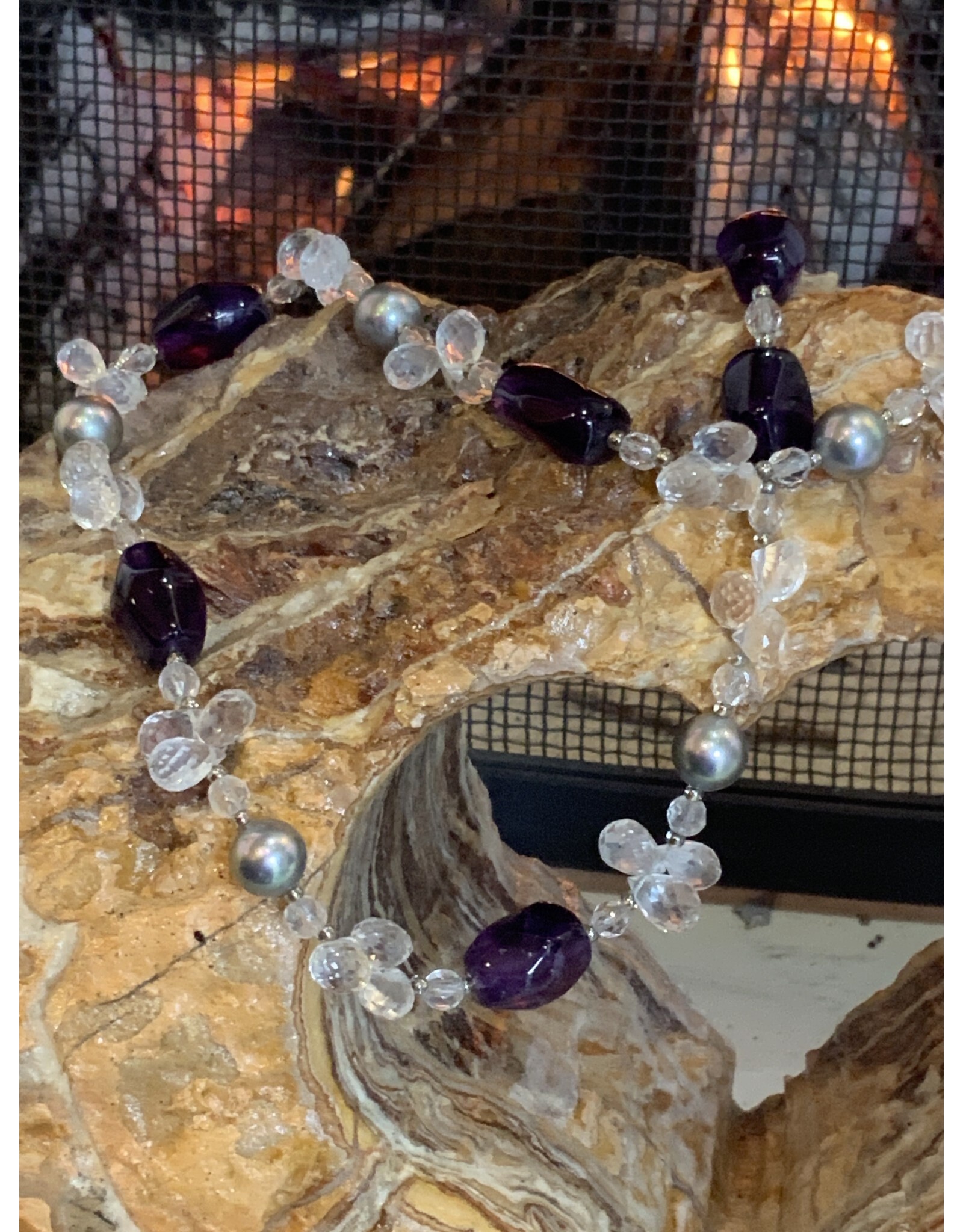 Annette Colby - Jeweler Necklace Amethyst & Faceted Quartz & Grey Pearl - AC