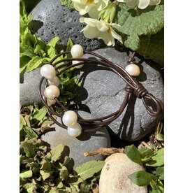 Annette Colby - Jeweler Leather Pearl 4 Strand Bracelet - AC