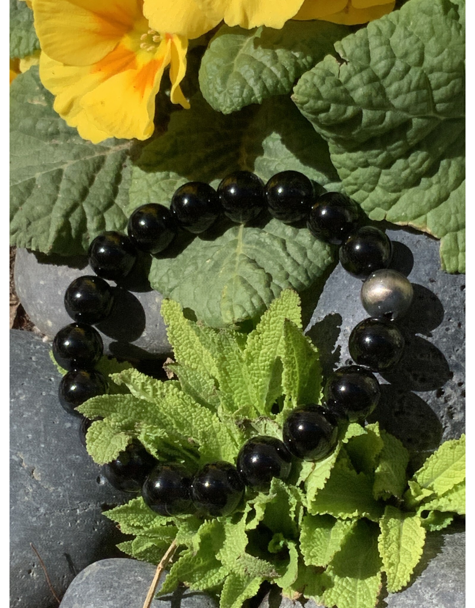 Annette Colby - Jeweler Bracelet Black Onyx 8mm & SS Bead Stretch - AC