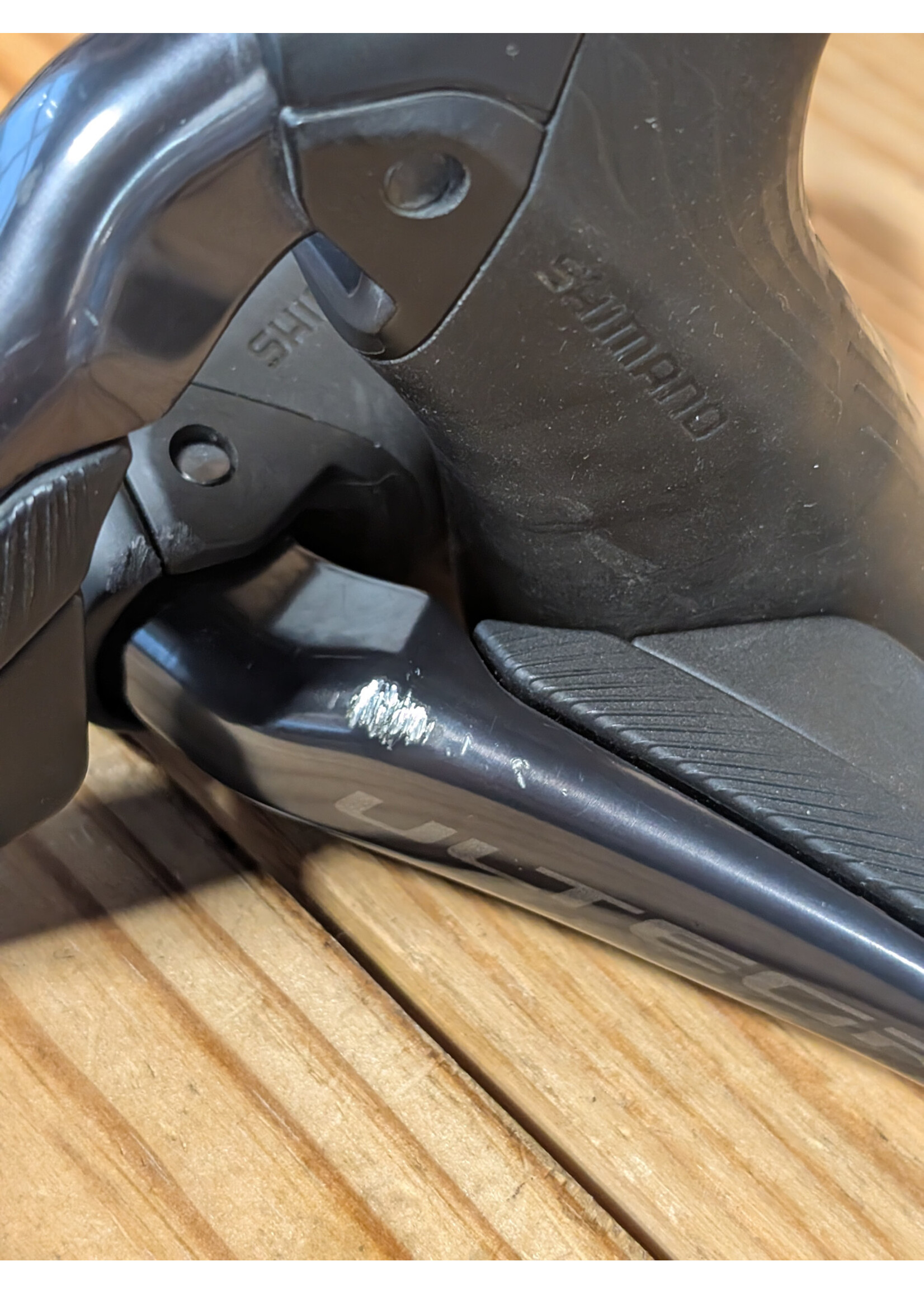 USED Ultegra Di2 8170 Shifters