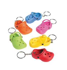 KEYCHAIN: CROC SLIPPER