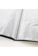 PRESENTATION BOOK HOLDS 8.5"X11" SHEETS - 20 SHEET CAPACITY PRESENTATION BOOK HOLDS 8.5"X11" SHEETS - 20 SHEET CAPACITY