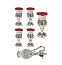 BECHER & DECANTER CUT OUTS WITH GOLD WORDS  20 SETS