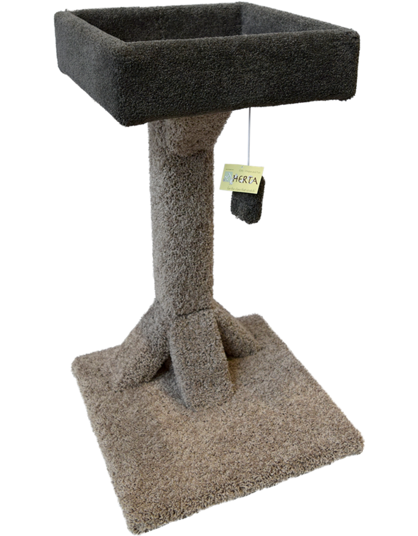 Herta Pet Short Box 3' High Scratch Post