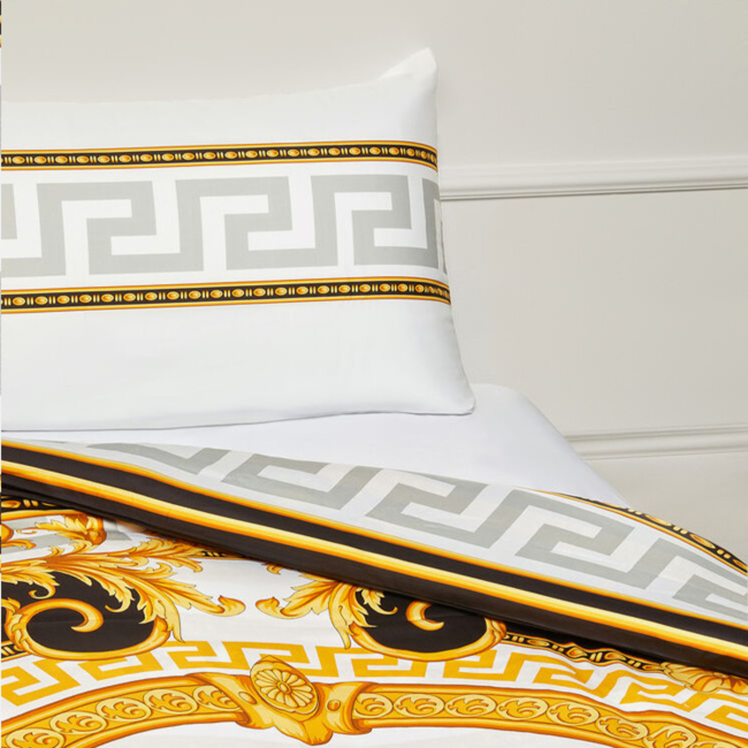 versace pillowcase