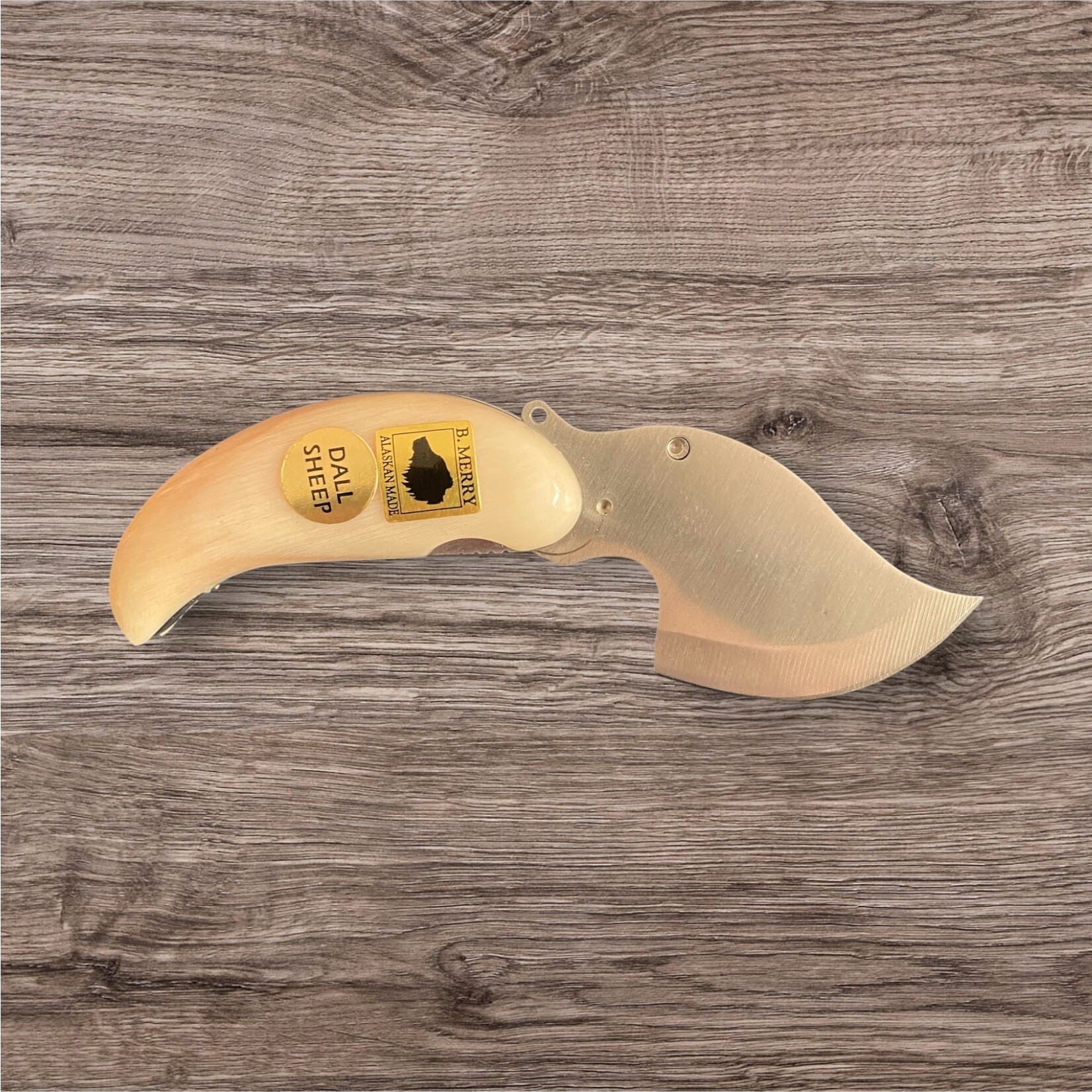 Bob Merry Pocket Ulu Dall Sheep