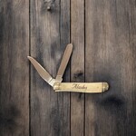 Color Scrimshaw Double Blade Trapper