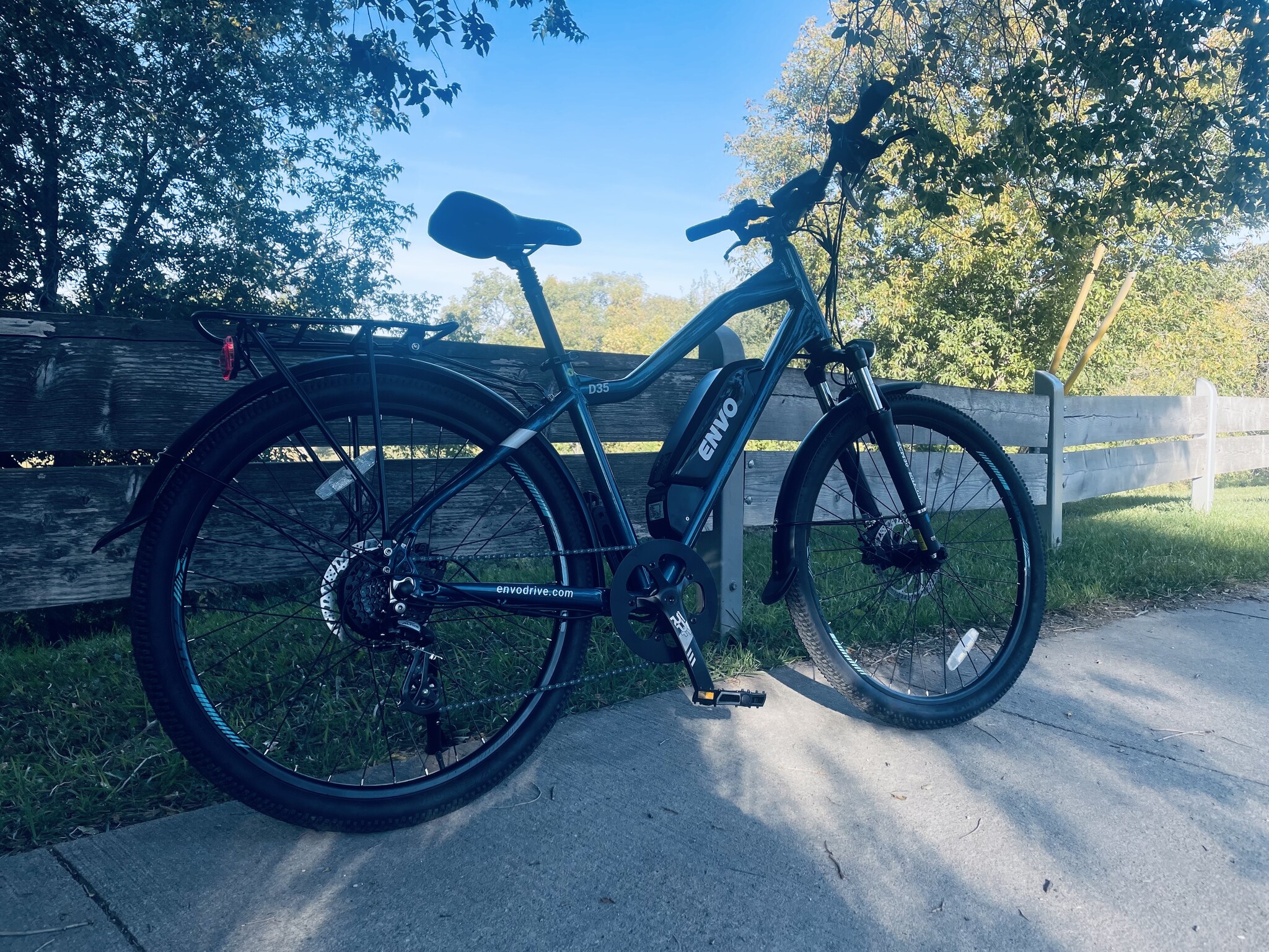 Which is better Mid Drive or Hub Drive e-bike?