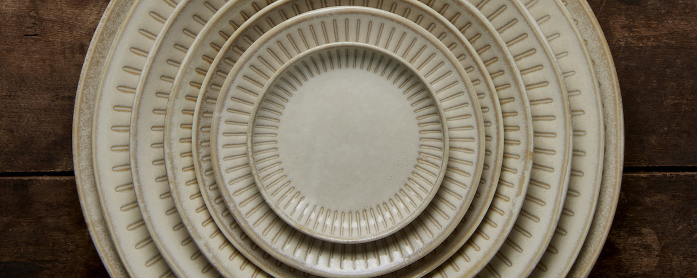 RIDGED ALABASTER