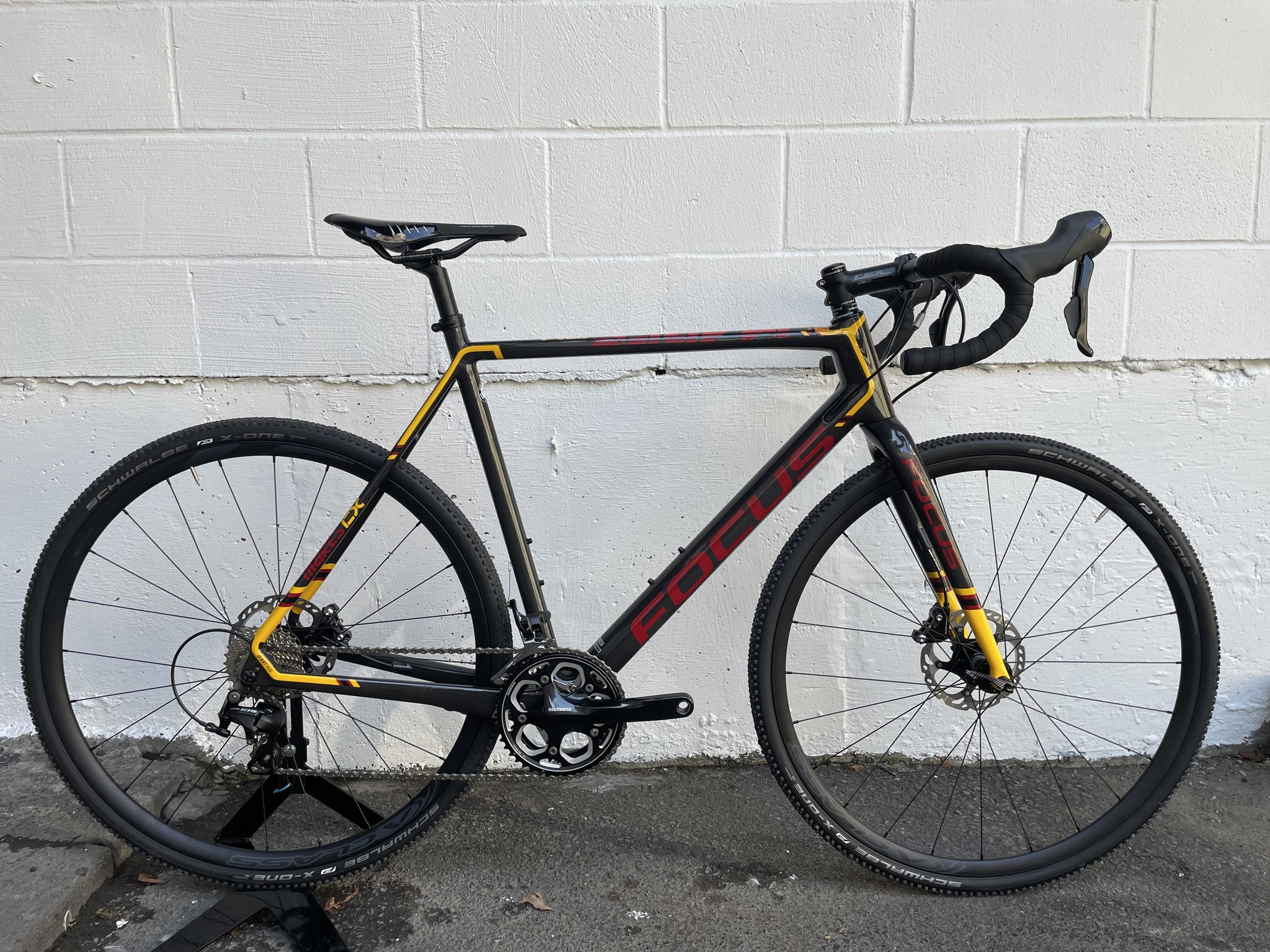 Focus Mares 105 Carbon/Red/Orange 58cm 