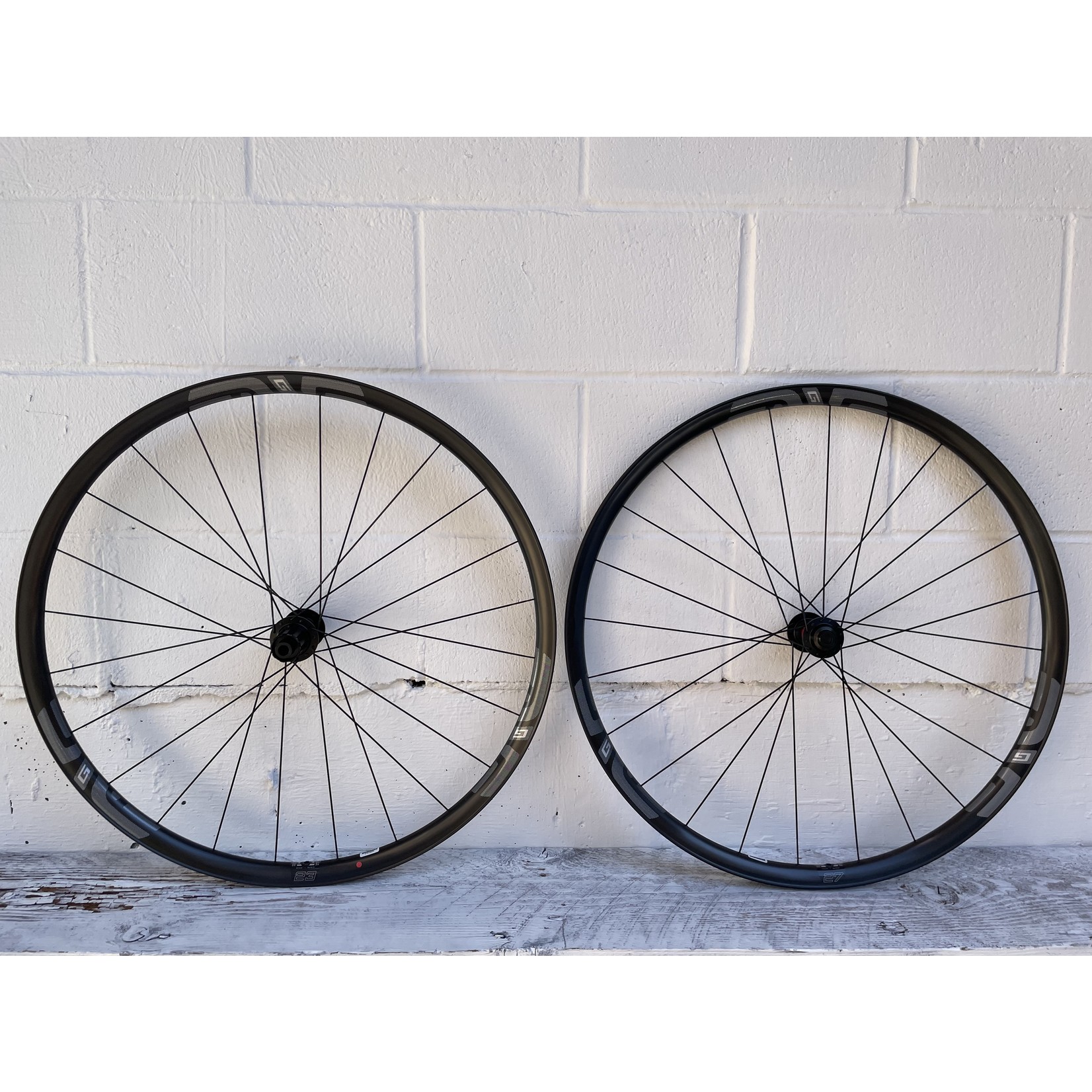 Enve Enve G23 Tubeless Disc Wheelset -(HG11,100,142)