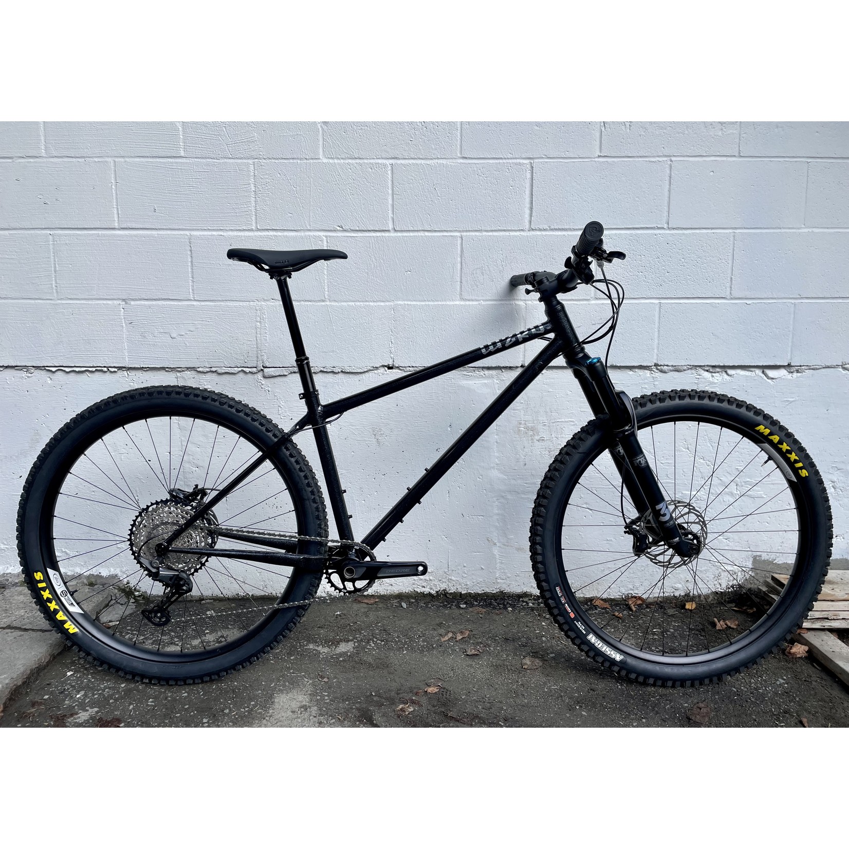 WZRD industries WZRD BCXC Hardtail -Large ( Black Sparkle - 490mm reach)