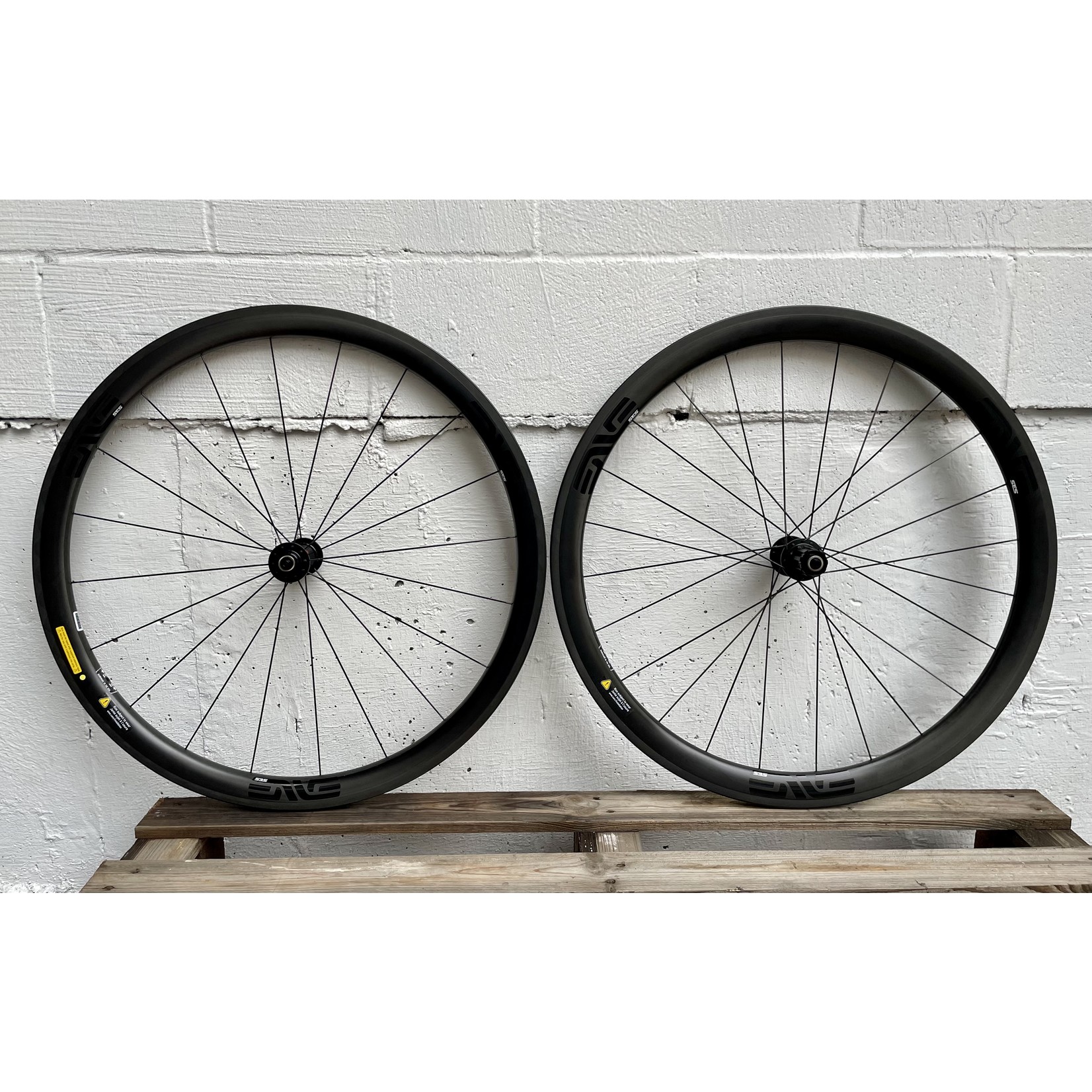 Enve Enve Wheelset SES 3.4 Tubeless 700  DT240|QR|HG-11|Rim Brake