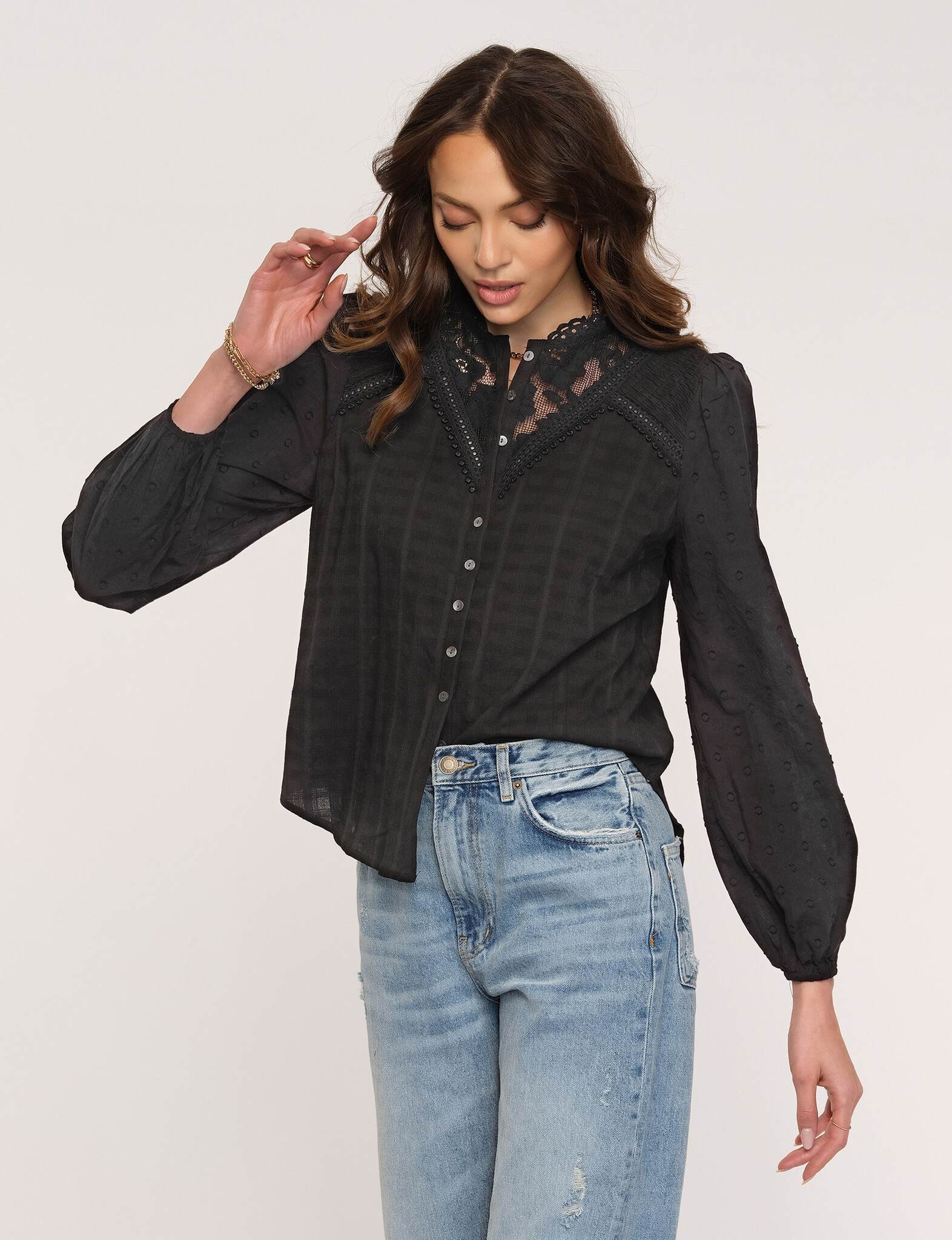 SORA TOP IN BLACK - Honest Boutique