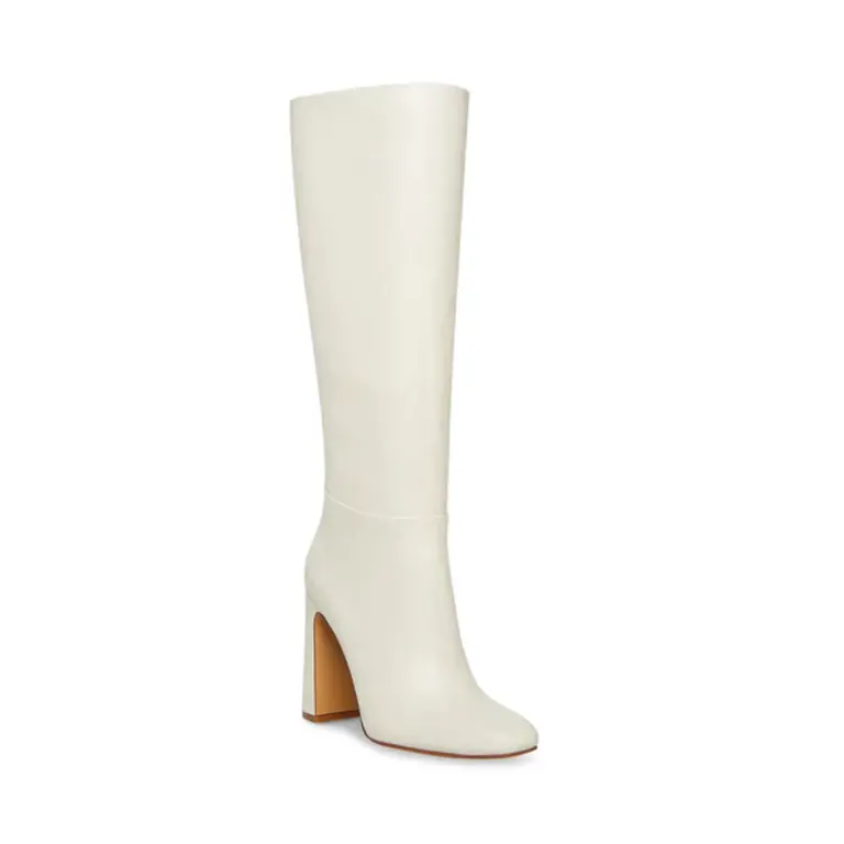 STEVE MADDEN ALLY BOOTS IN WHITE LEATHER