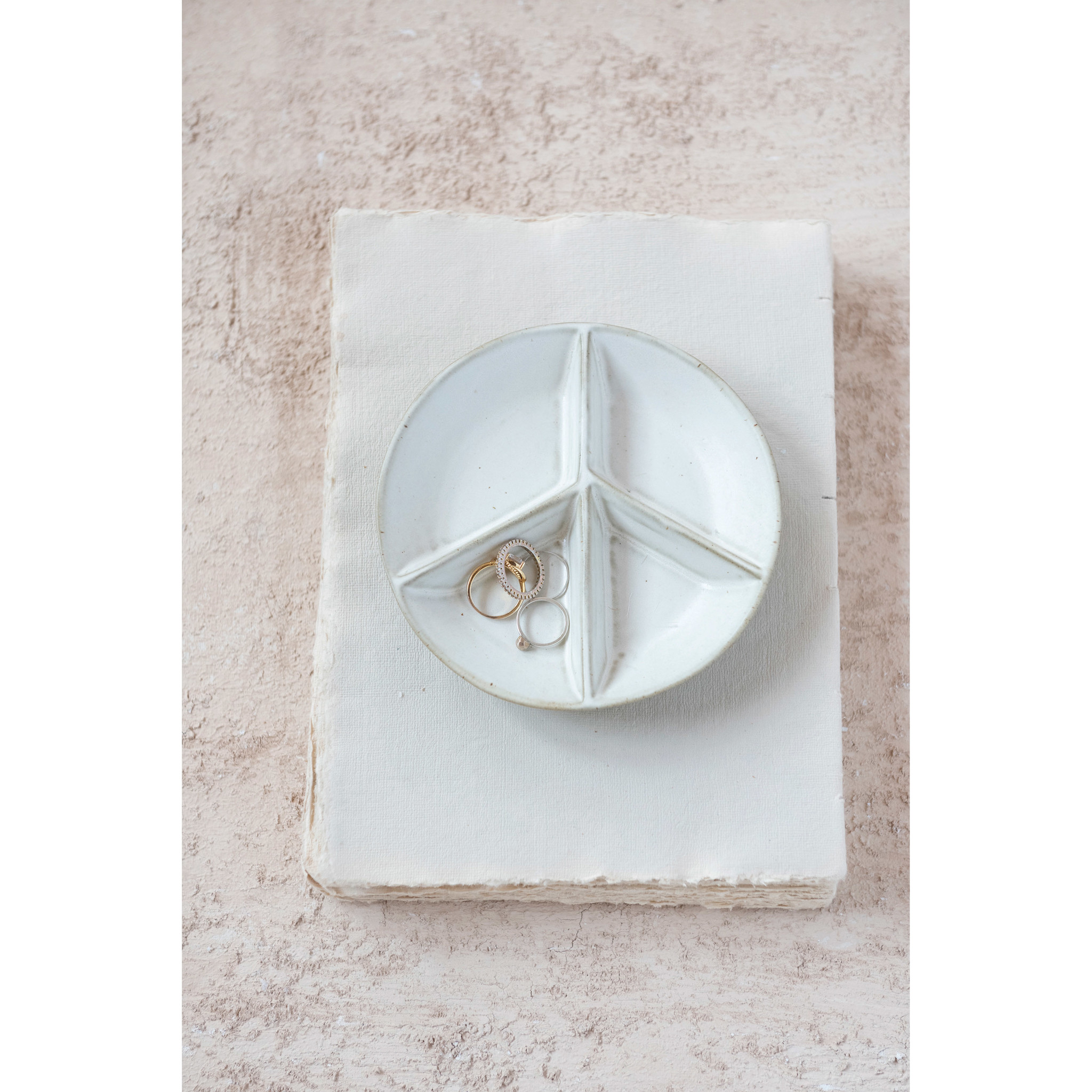 CREATIVE CO-OP Round Stoneware Peace Sign Dish 5.5"