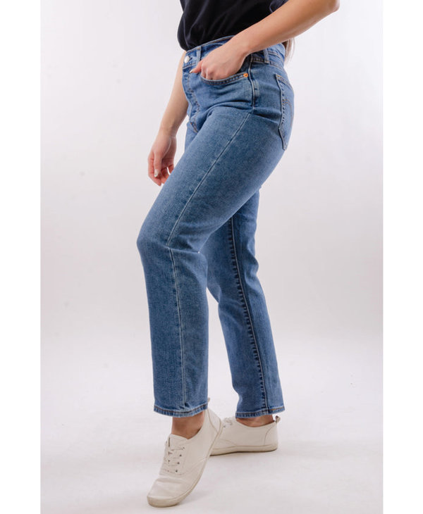 Wedgie Straight Jeans - Blue