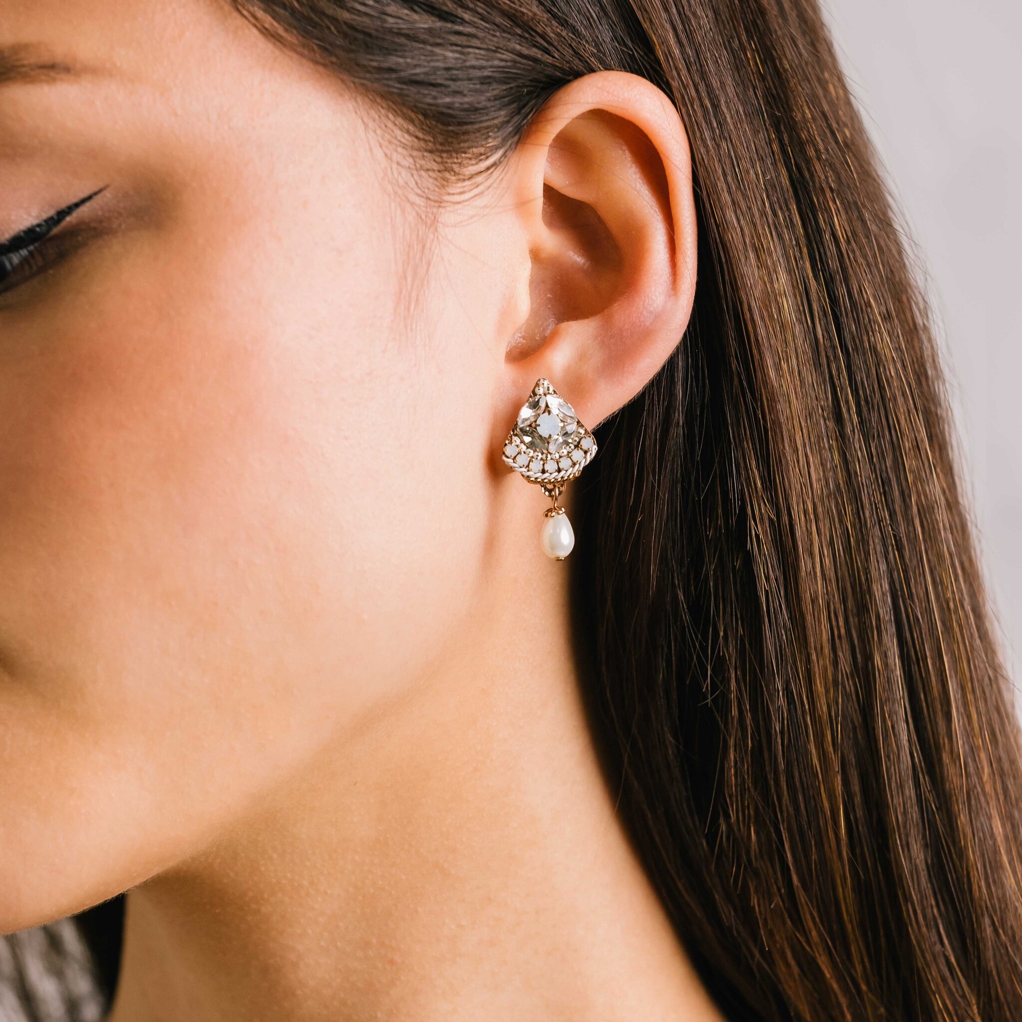 Lovers Tempo Garland Drop Earrings, White
