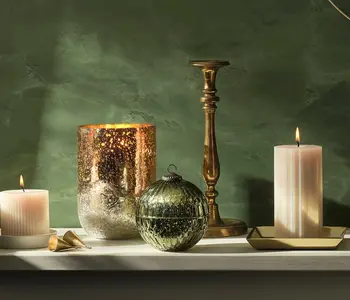 Balsam & Cedar Glass Green Ornament Candle