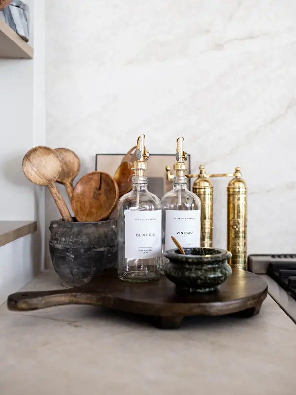 Luxe B Pampas Grass Olive & Vinegar Bottles