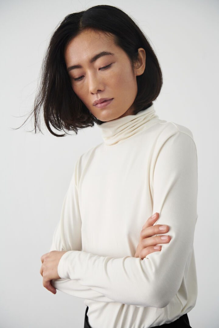 Soaked In Luxury SLHanadi Rollneck LS