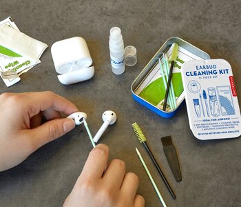 Earbud Cleaning Kit