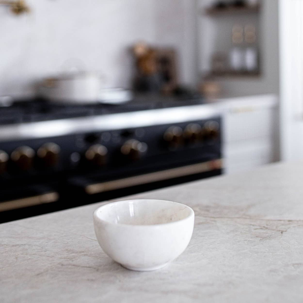Luxe B Pampas Grass White Marble Bowl