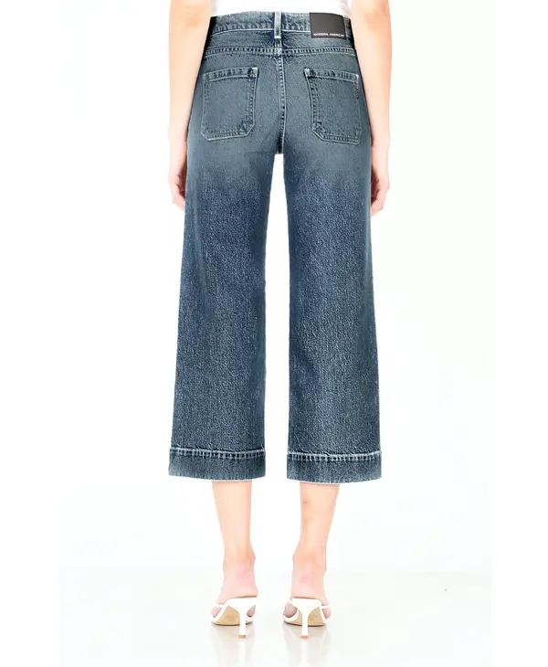 Modern American Farrah Crop, Boston Blue