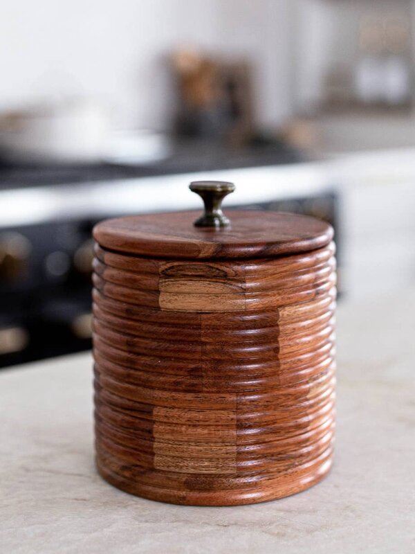 Luxe B Pampas Grass Acacia Wood Ribbed Jar