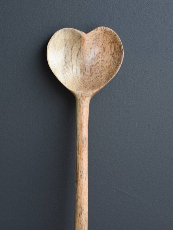 Luxe B Pampas Grass Heart Mango Wood Spoon