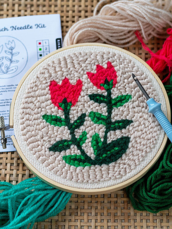 KIKKERLAND Tulips Punch Needle Kit