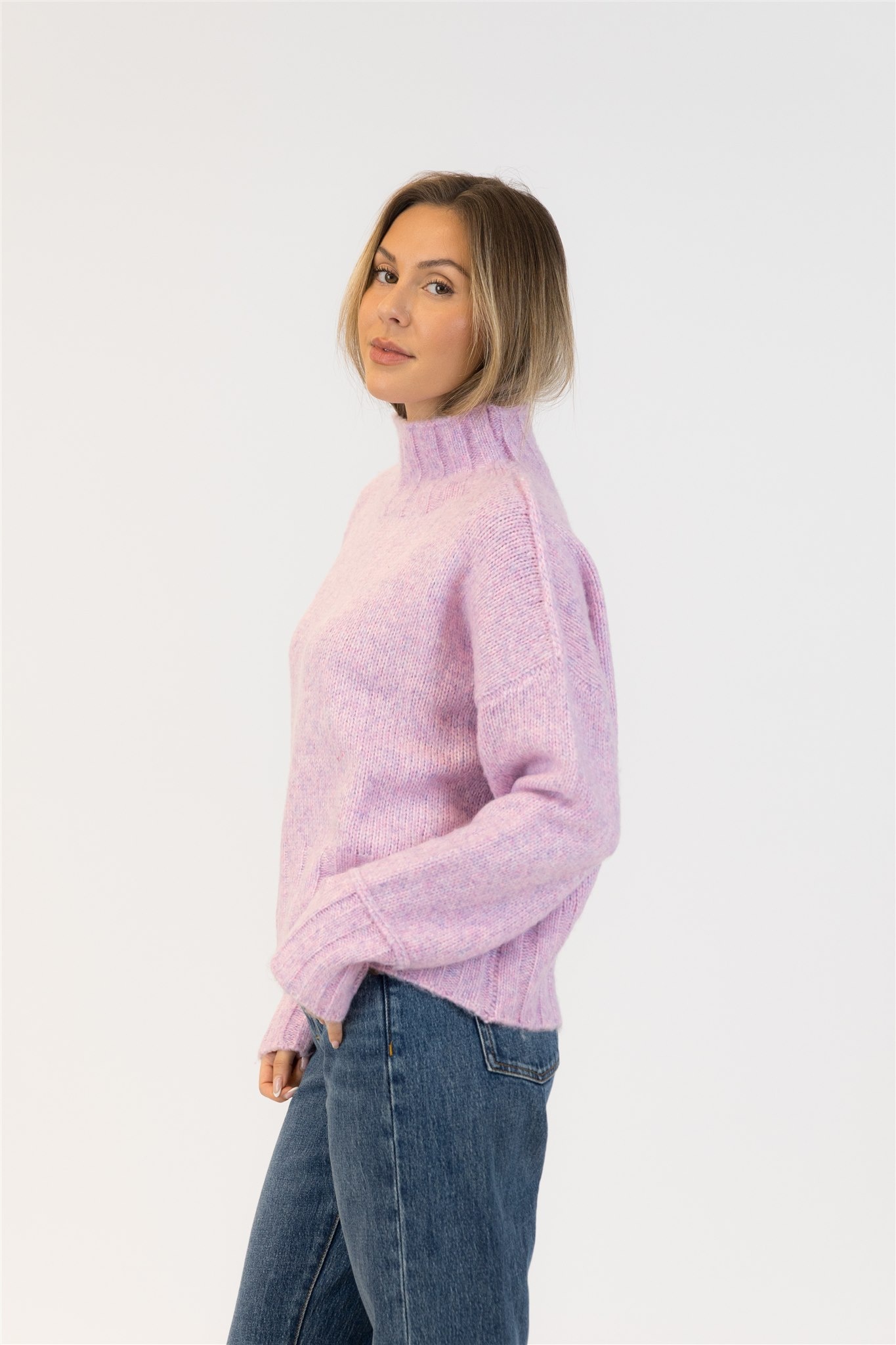 Lyla & Luxe Calli Mockneck Sweater