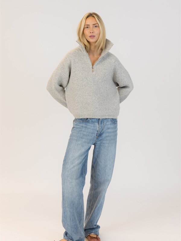 Lyla & Luxe Eva Pullover
