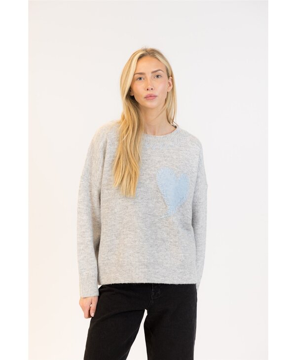 Lyla & Luxe Heart Sweater