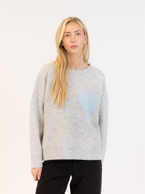 Lyla & Luxe Heart Sweater