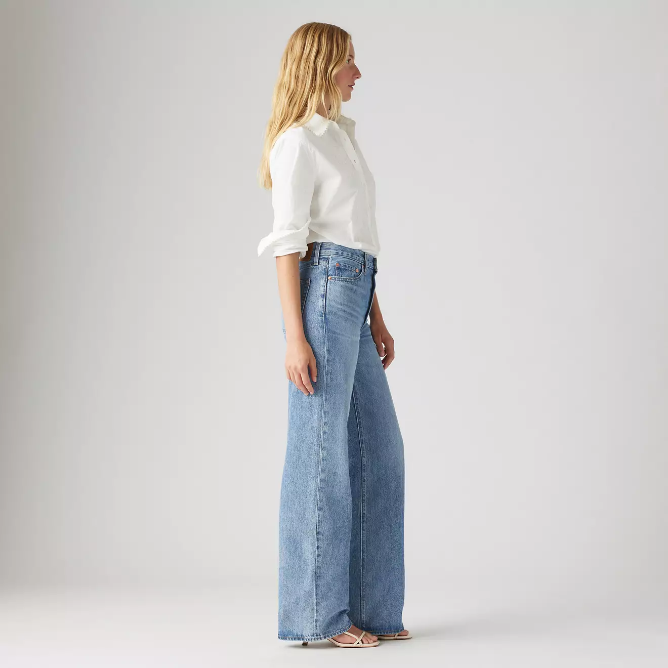 Levi Strauss & Co. Ribcage Wide Leg, Not The Same