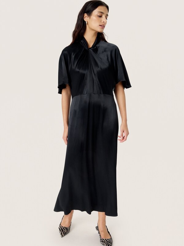 Soaked In Luxury SLRiyan Miria Dress