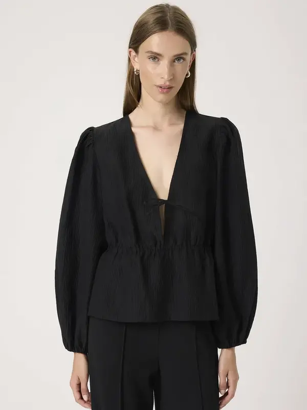 Soaked In Luxury SLCendra Blouse LS