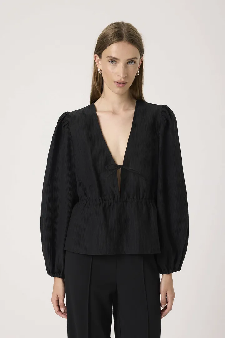 Soaked In Luxury SLCendra Blouse LS