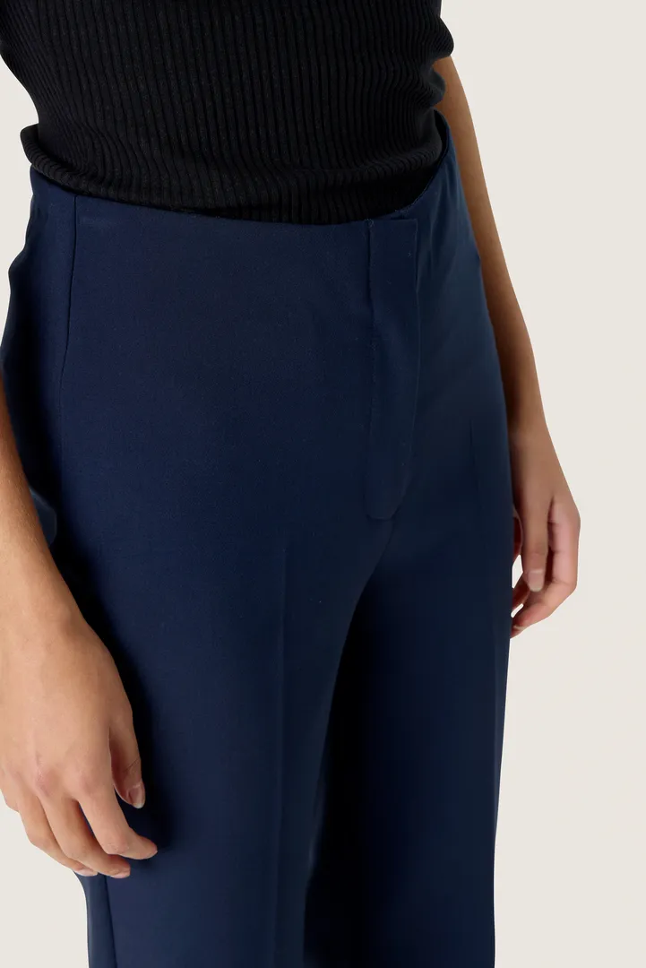Soaked In Luxury SLCorinne Pants