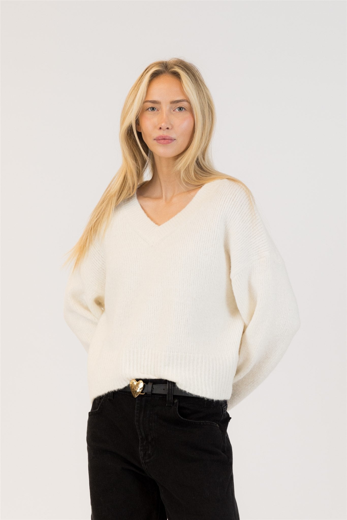 Lyla & Luxe Etta Sweater