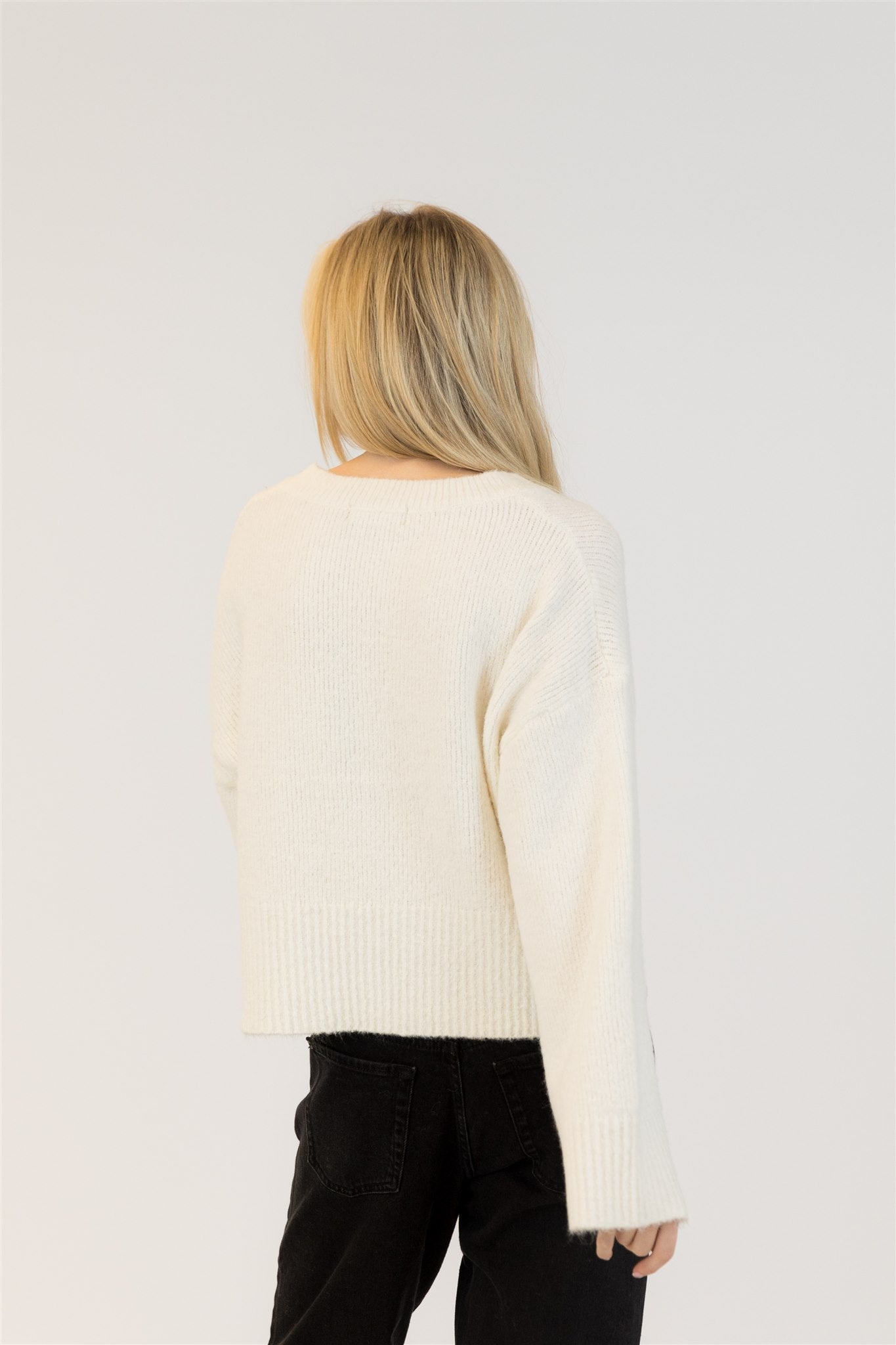 Lyla & Luxe Etta Sweater